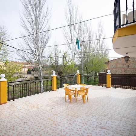 Posada El Arriero 토레혼엘루비오 외부 사진